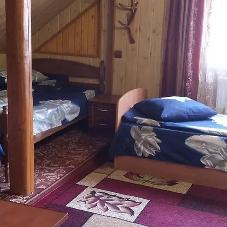 з трьома спальнями דירה *