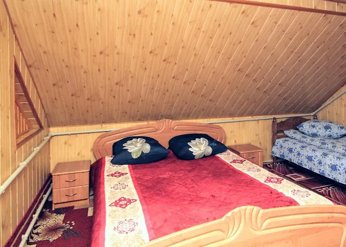 з трьома спальнями Apartment