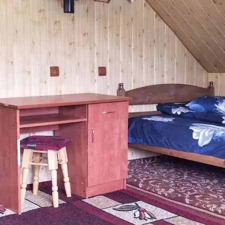 з трьома спальнями Apartman *